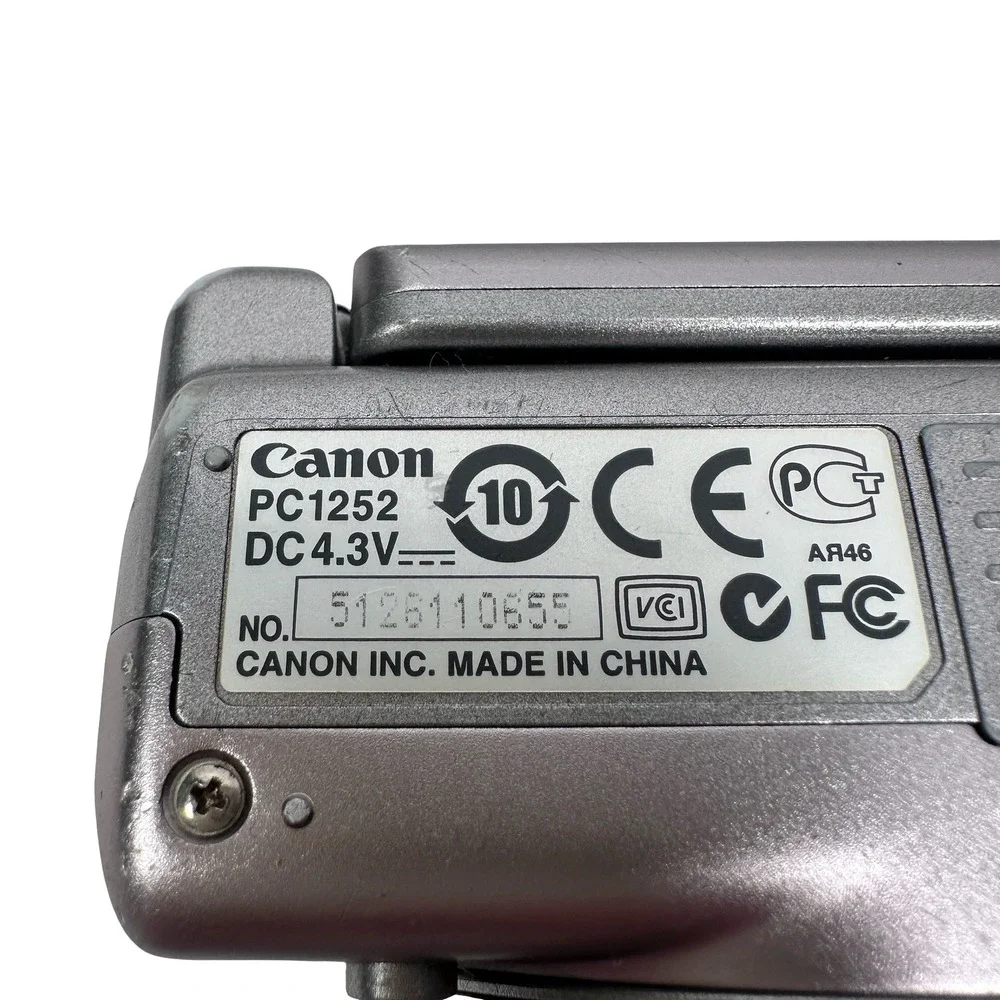 Canon PowerShot A650 IS 12.1MP Digital Camera Gray 6x Optical Zoom PC125 READ2